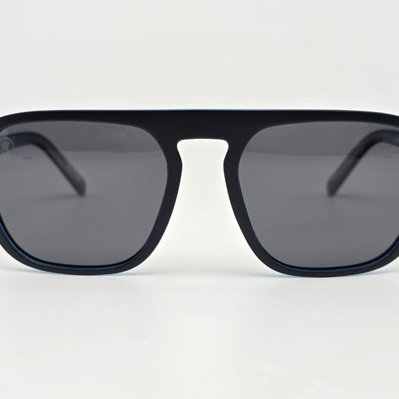 Blenders Jamie O’Brien Matte Black Frame Polarized Smoke Lens Aviator Sunglasses - Picture 4 of 16